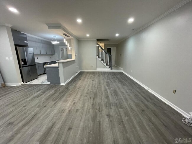 Building Photo - 42 Ashford Dr