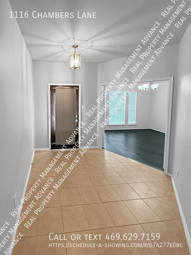 Building Photo - 1116 Chambers Ln