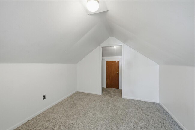 Building Photo - 14601 San Juan Dr