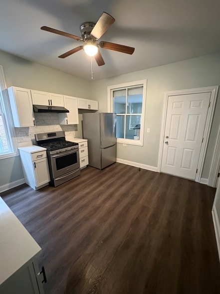 Building Photo - 7830 S Morgan St