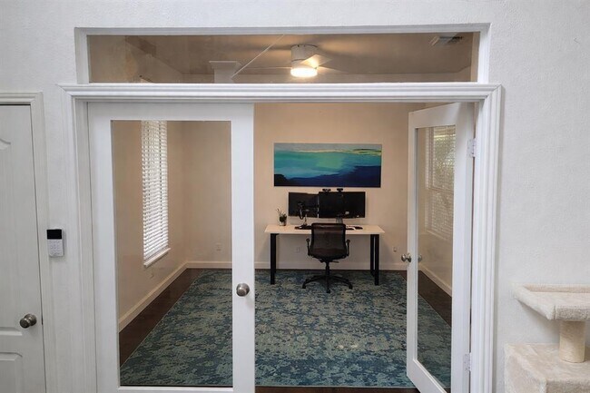 Building Photo - 4516 Moose Dr