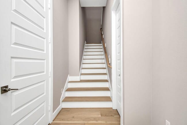 Building Photo - 304 Chobani Ln