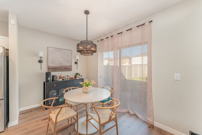 Building Photo - 12970 Pasture Wds Pl