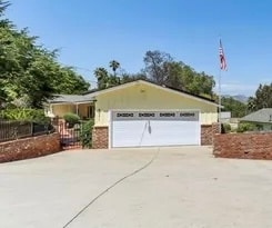 Building Photo - 9071 Paradise Park Dr