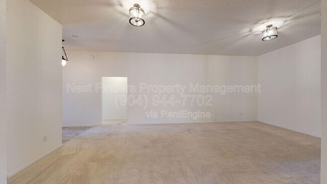 Building Photo - 517 S Aberdeenshire Dr