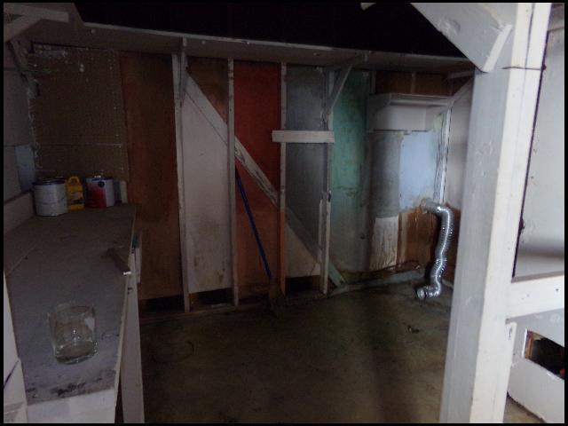 Building Photo - 408 Pickwick Ln