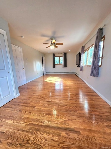 Building Photo - 35 Arch Ln