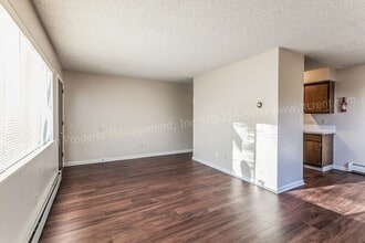 Building Photo - 2949 State Farm Rd