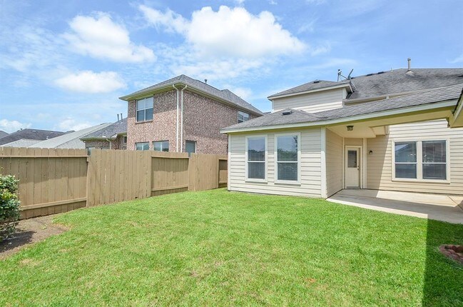 Building Photo - 21323 Grand Hollow Ln
