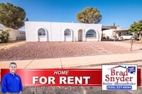 Building Photo - Charming Property Features 3 Bedrooms, 2 B...