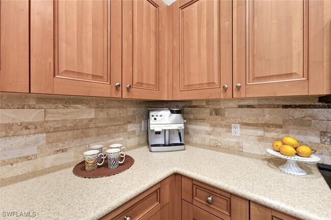 Building Photo - 10800 Fieldfair Dr