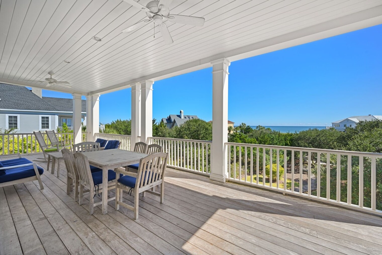 Building Photo - 205 Sea Island Dr