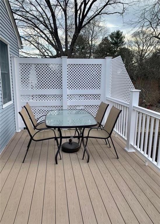 Building Photo - 110 Winsor Ave