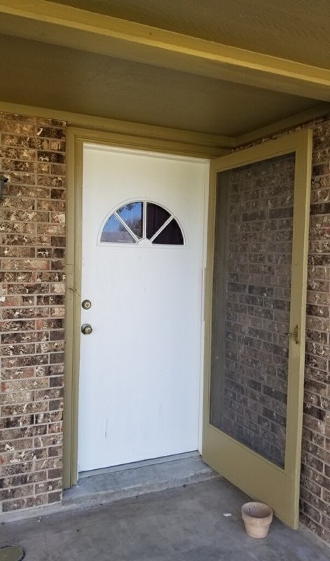 New Paint - 604 Alexander