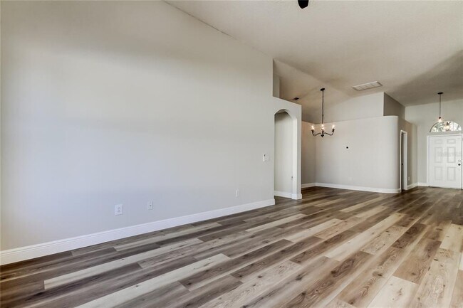 Building Photo - 13431 White Elk Loop