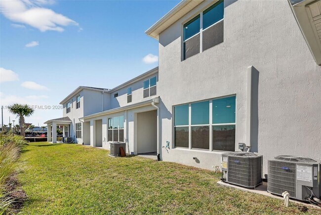 Building Photo - 3574 NW Solange Ct