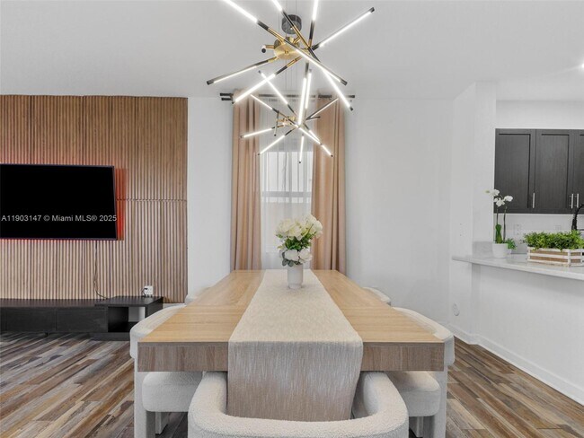 Building Photo - 1411 SE 26th Rd