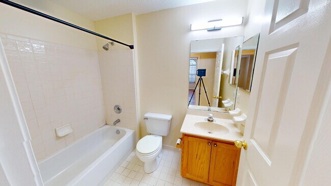 Building Photo - "Charming 3-Bedroom Home on Sweetbriar Lane with Hardwood Elegance!"