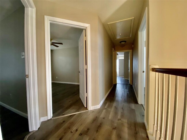 Building Photo - 412 Cumberland Trail