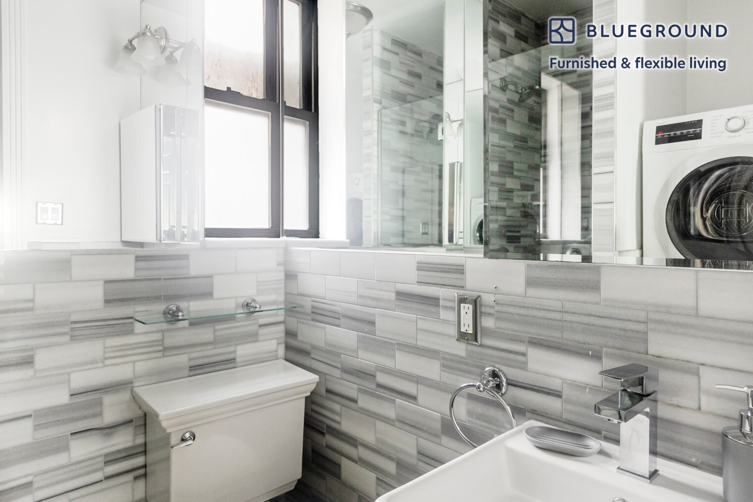 Building Photo - 246 Mott St