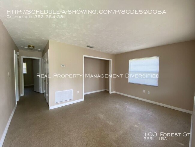 Building Photo - Great Location - 2/1 **WON'T LAST**