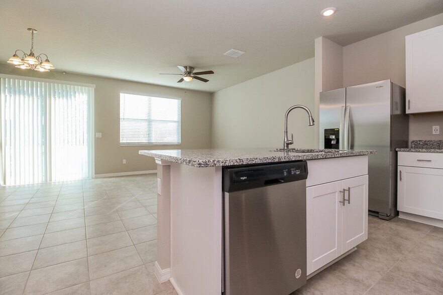 Building Photo - 3510 Joshua Tree St