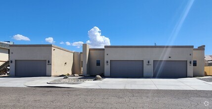 Building Photo - 1120 Catalina Dr