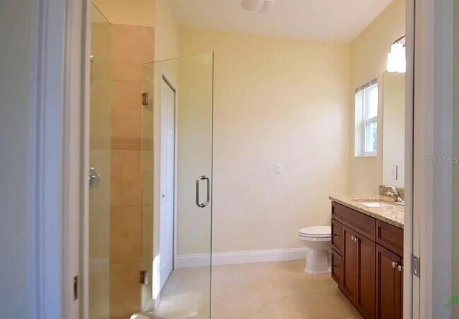 Building Photo - 4 Rainrock Pl