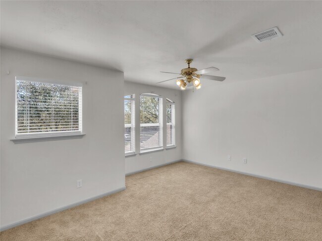 Building Photo - 19022 Yellow Thrush Dr