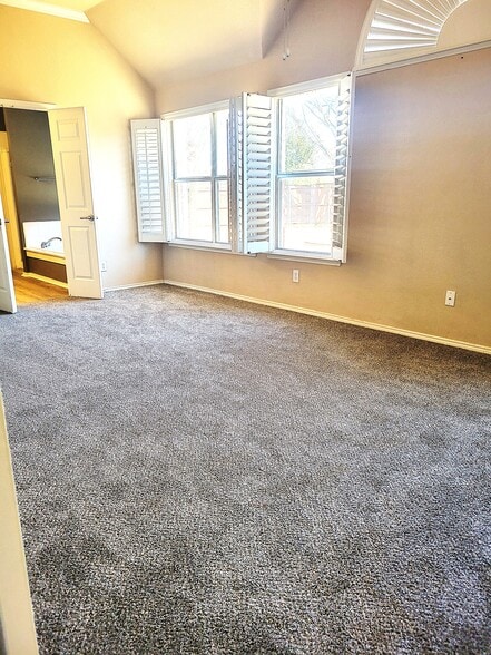 Building Photo - 4501 Aspen Glen Rd