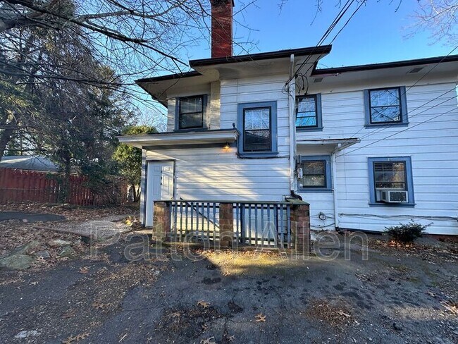 Building Photo - 105 Edwin Pl