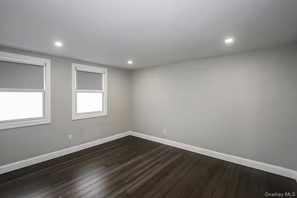 Building Photo - 335 Gillette St