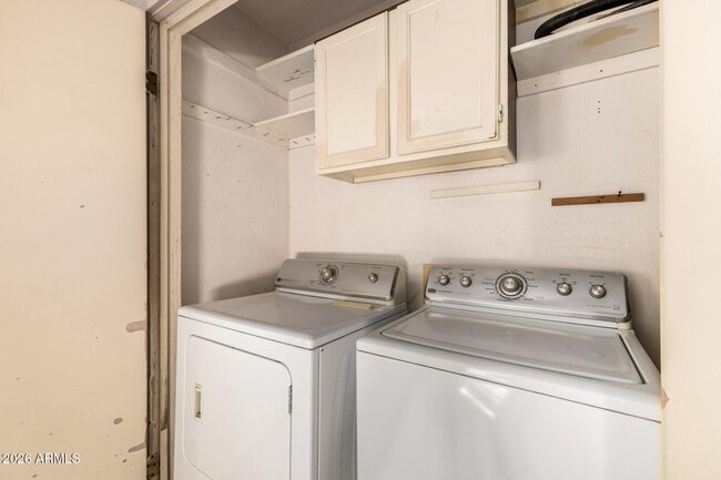 Building Photo - 3030 Hayden Rd