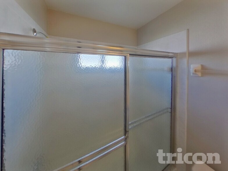 Building Photo - 184 Jennifer Dr