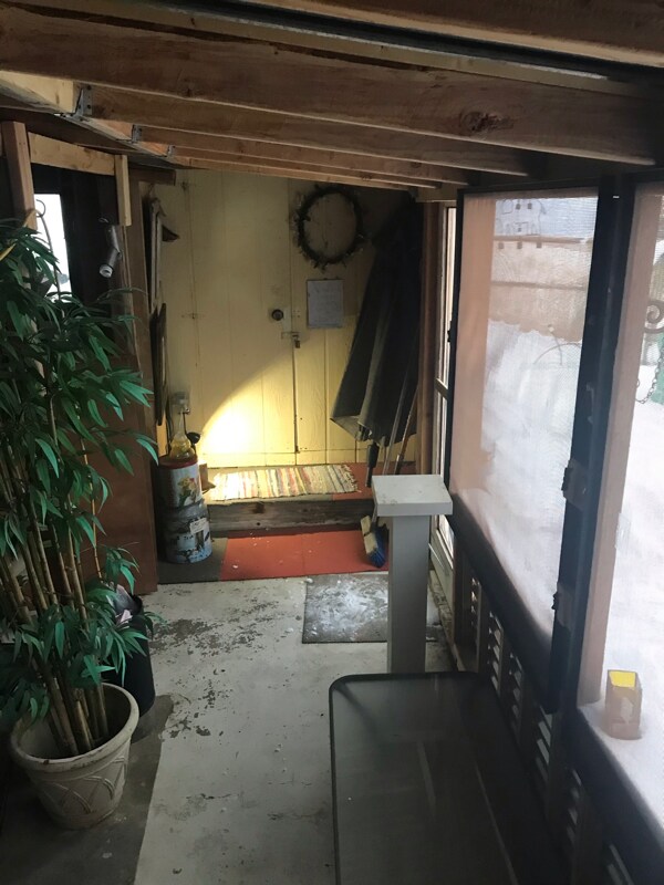 Building Photo - 9 B Barefoot Springs Ln