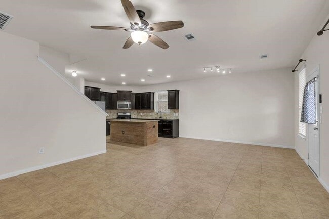 Building Photo - 19239 Midnight Glen Dr