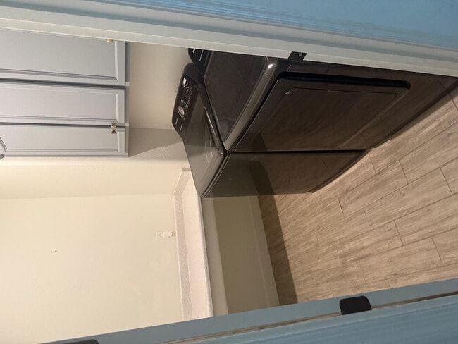 Building Photo - 25718 N 20th Ave