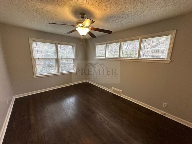 Building Photo - 10100 Blue Ridge Blvd