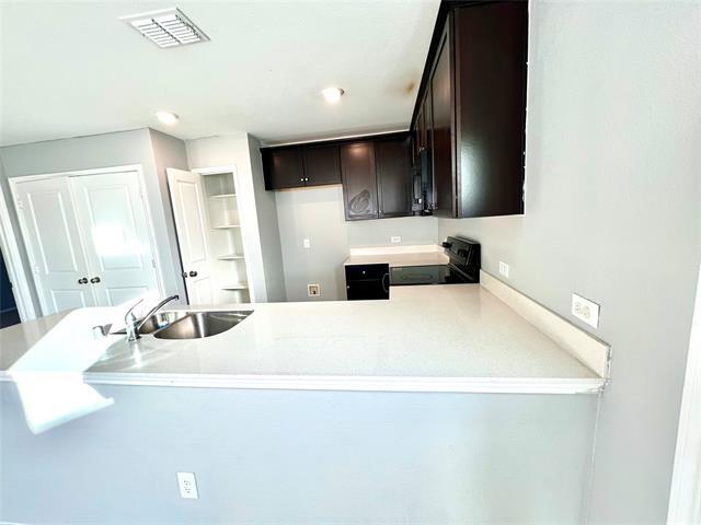 Building Photo - 5711 Bristle Leaf Dr