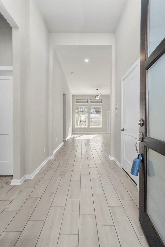 Building Photo - 107 Yellow Perch Wy