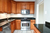 Building Photo - 8315 N Brook Ln