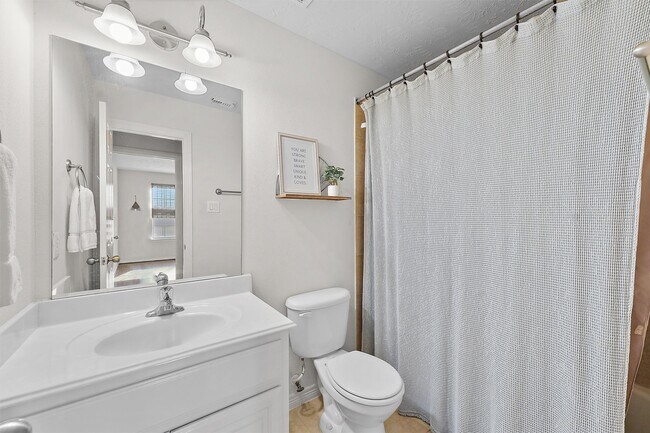 Building Photo - 7818 Stoneyway Dr