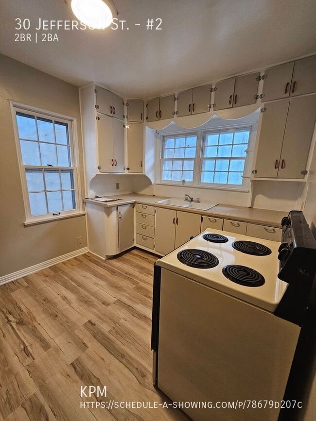 Building Photo - 30 Jefferson St