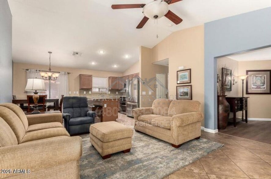 Building Photo - 41793 W Sunland Dr