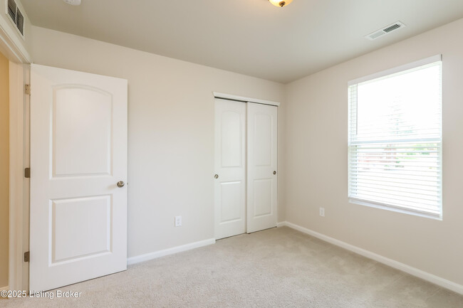 Building Photo - 111 Ardmore Crossing Dr