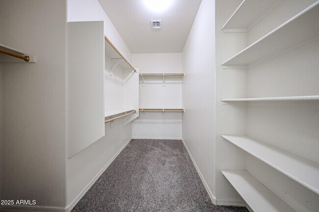 Building Photo - 13159 W Rowel Rd