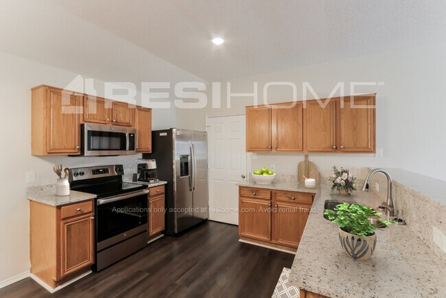 Building Photo - 10427 Blackjack Oaks Dr