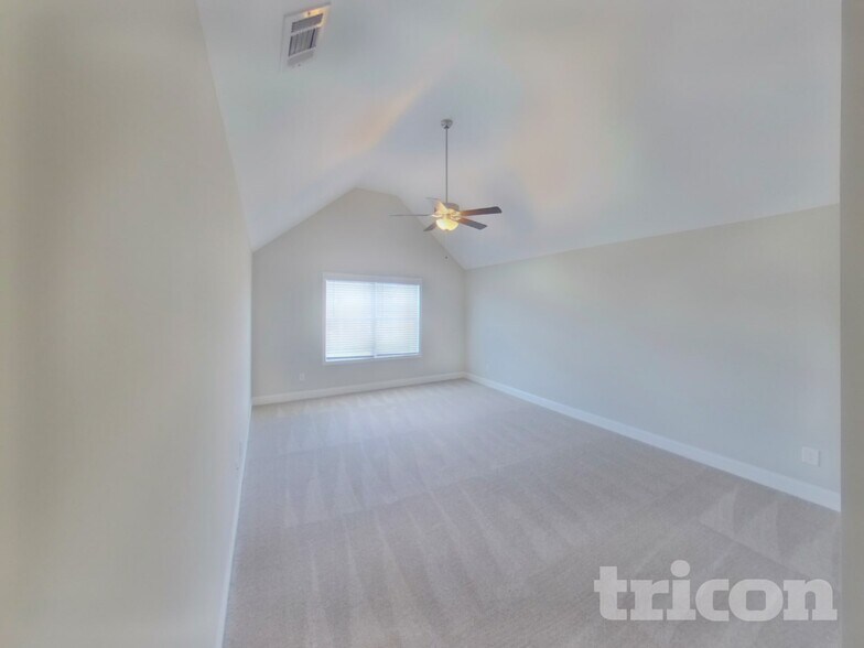 Building Photo - 2925 Cason Ln