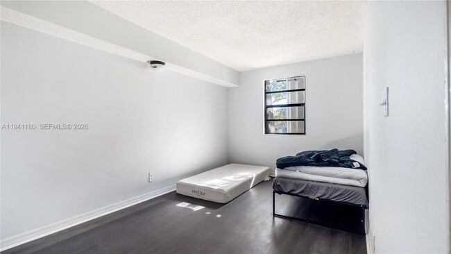 Building Photo - 9487 NW 42nd St