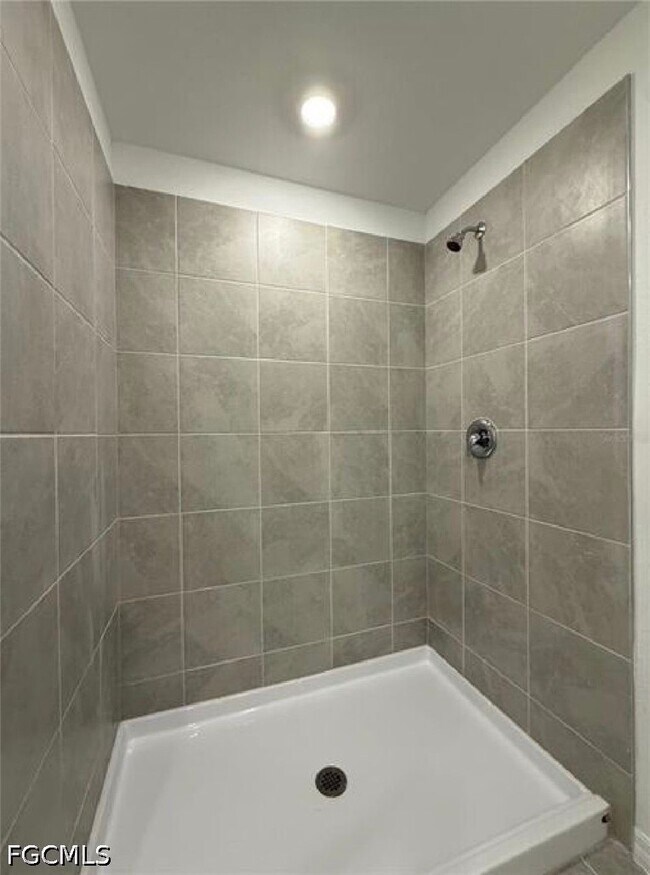 Building Photo - 11812 Cloverly Ln